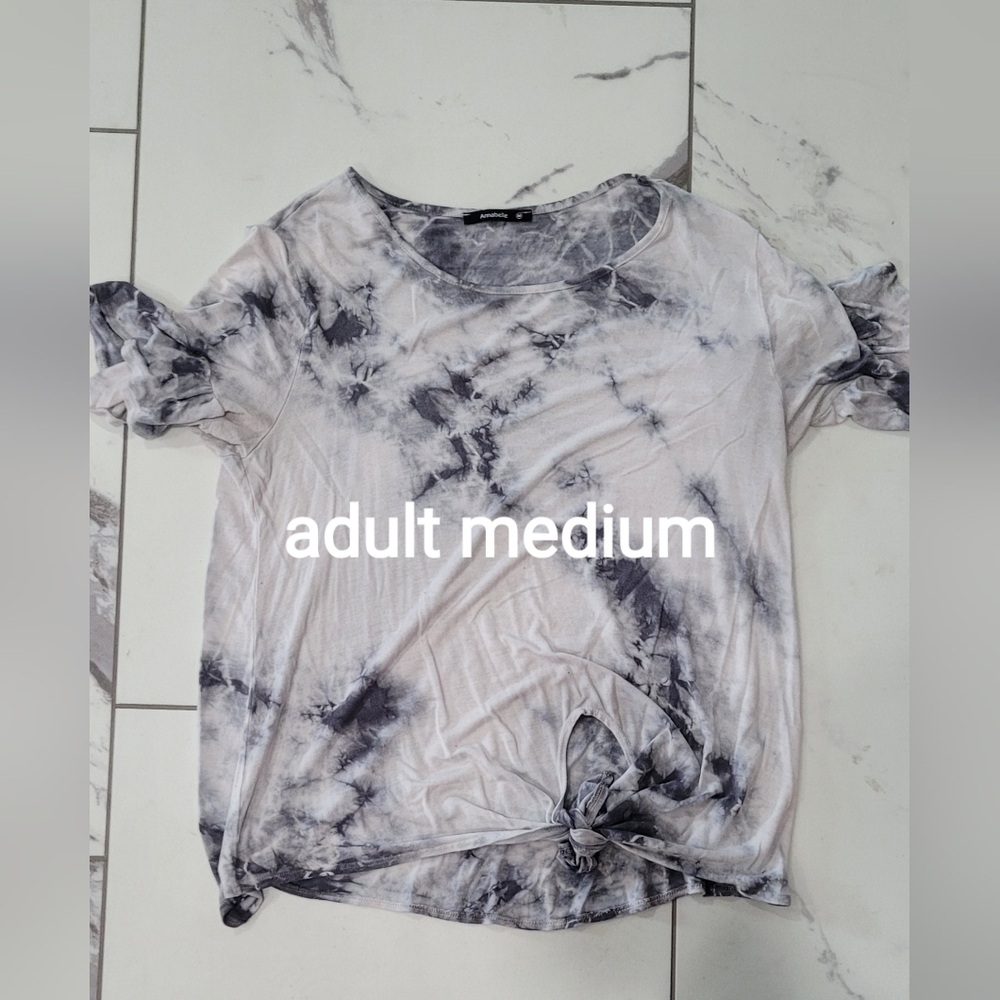 Annabelle womens shirt. Adult medium
